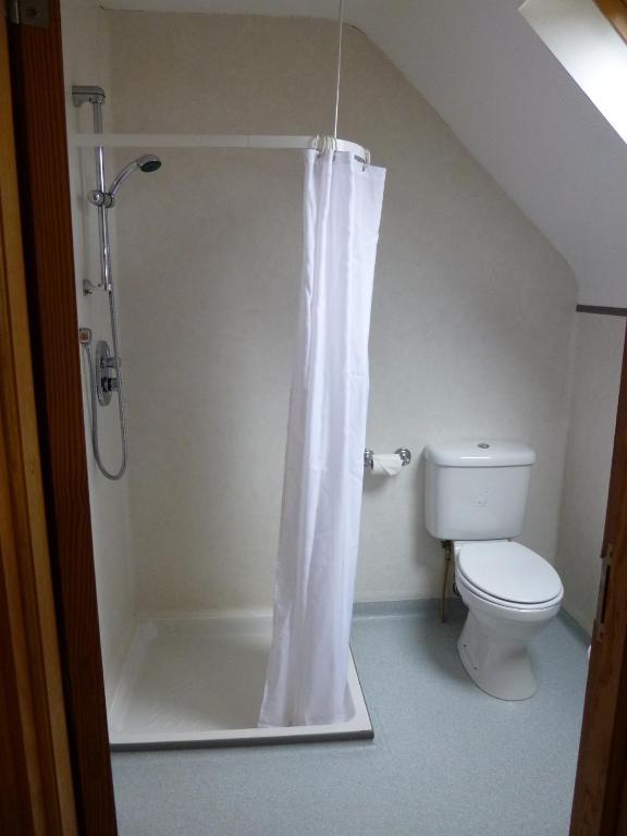 Couette-café Acton 3*